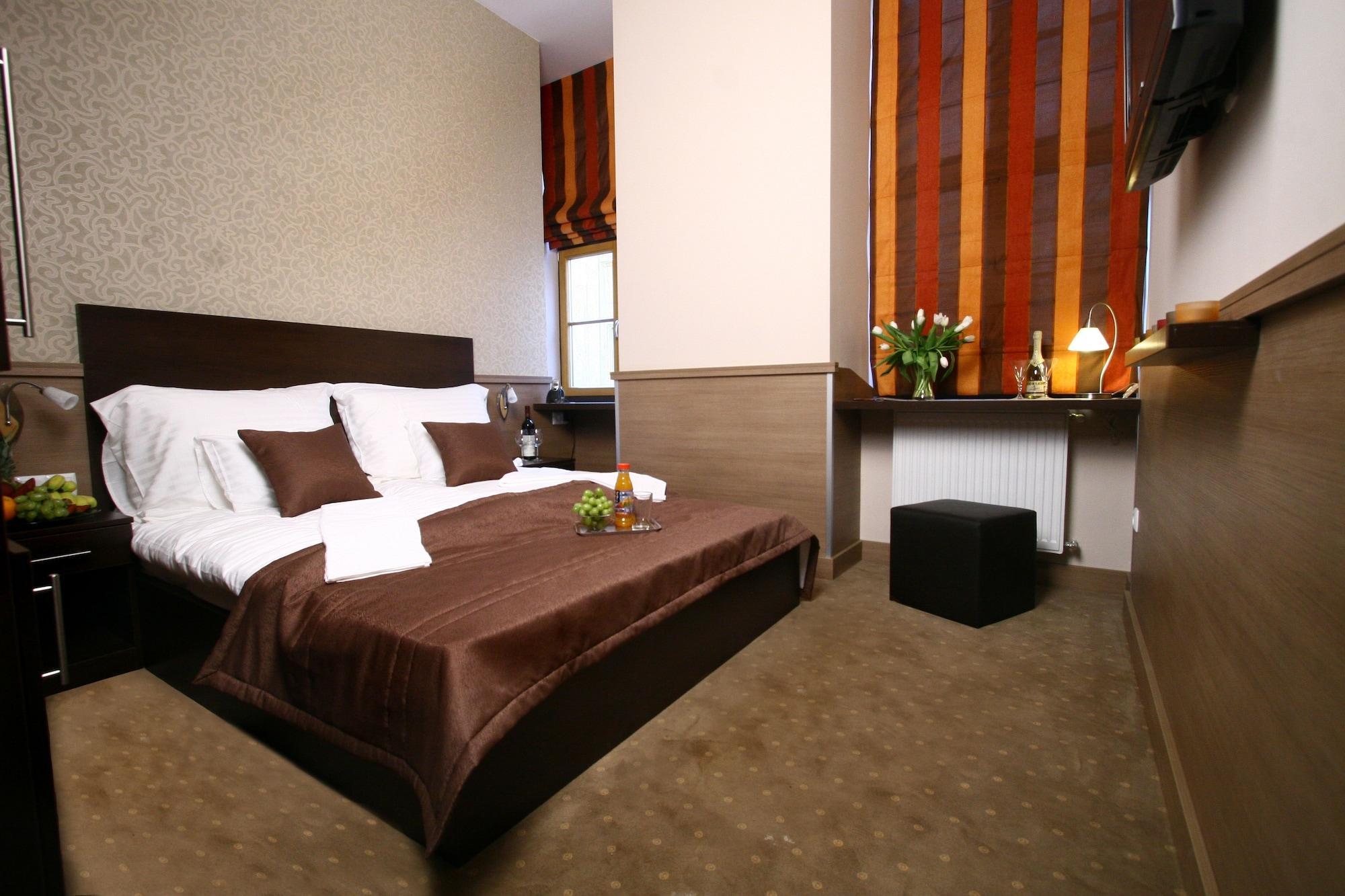 Central Hotel 21 And Apartments Budapest Bilik gambar